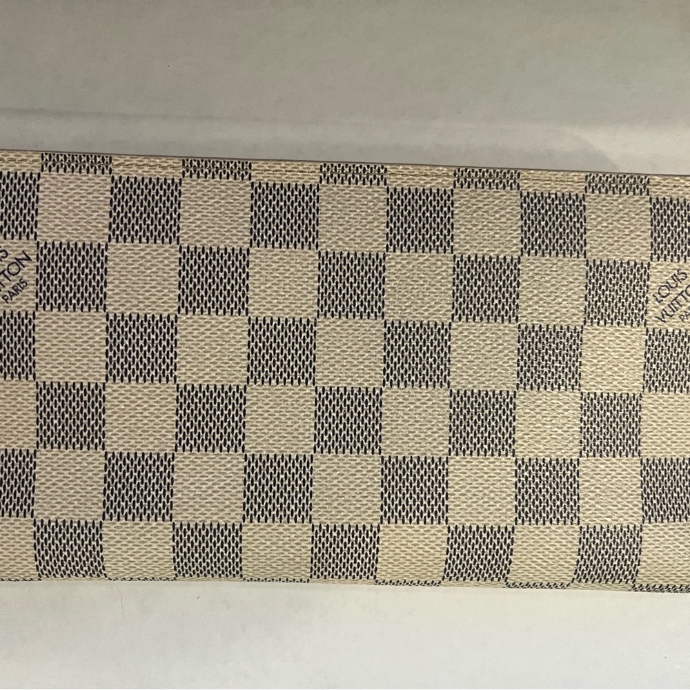 Louis Vuitton Checkered Wallet in Cream and Black